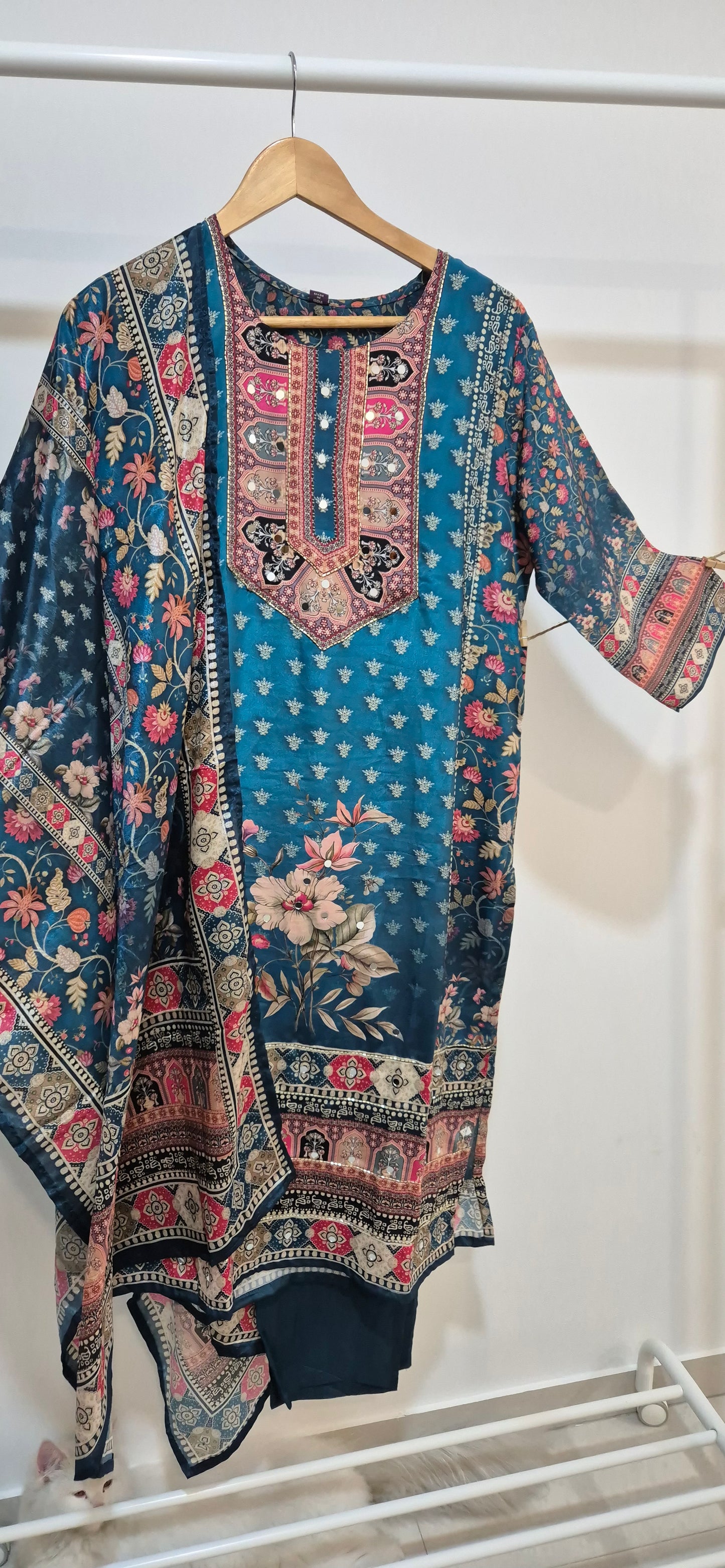 Noor – Mayur Blue Kurta Set (BB3JIG)