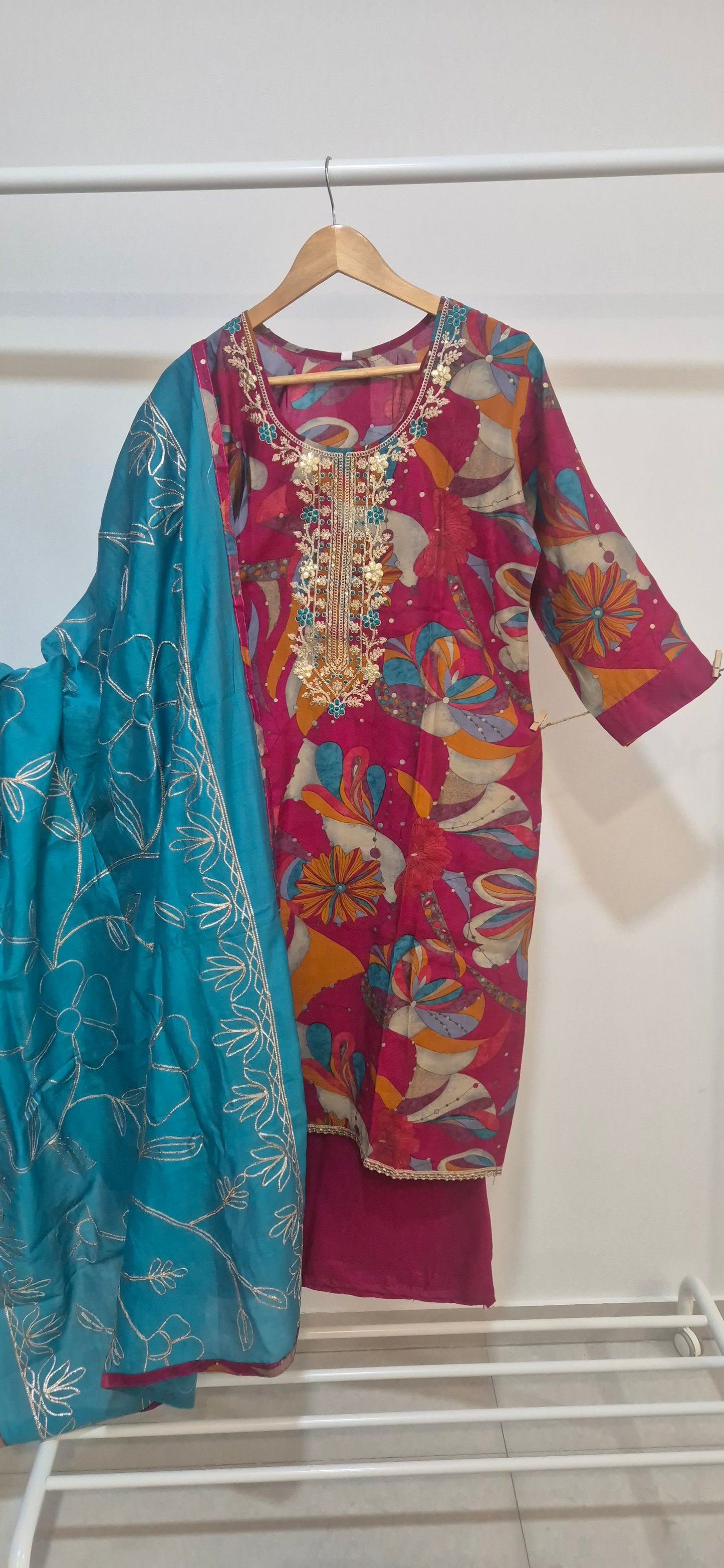 Noor – Gulabi Print Kurta Set (AZ4IER-BLUE)