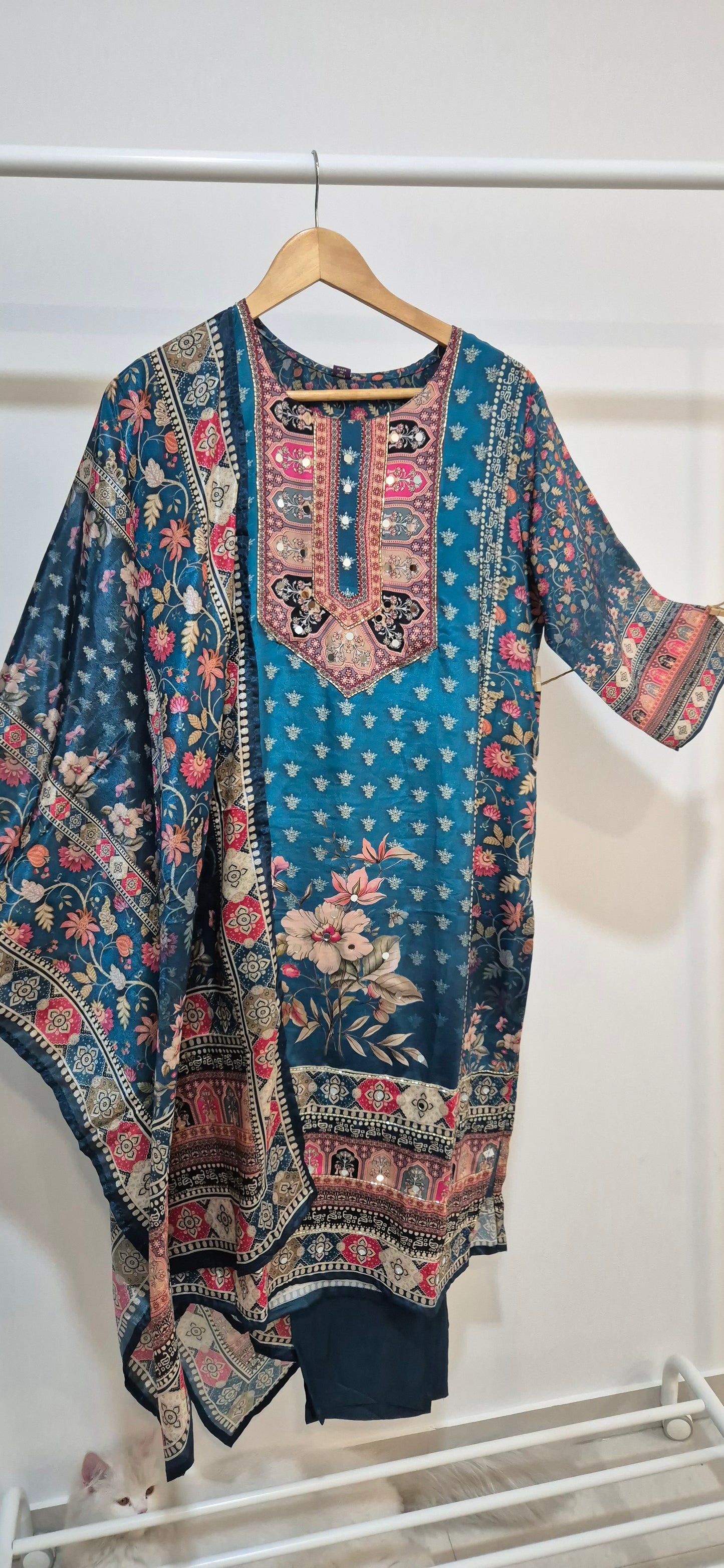 Noor – Mayur Blue Kurta Set (BB3JIG)