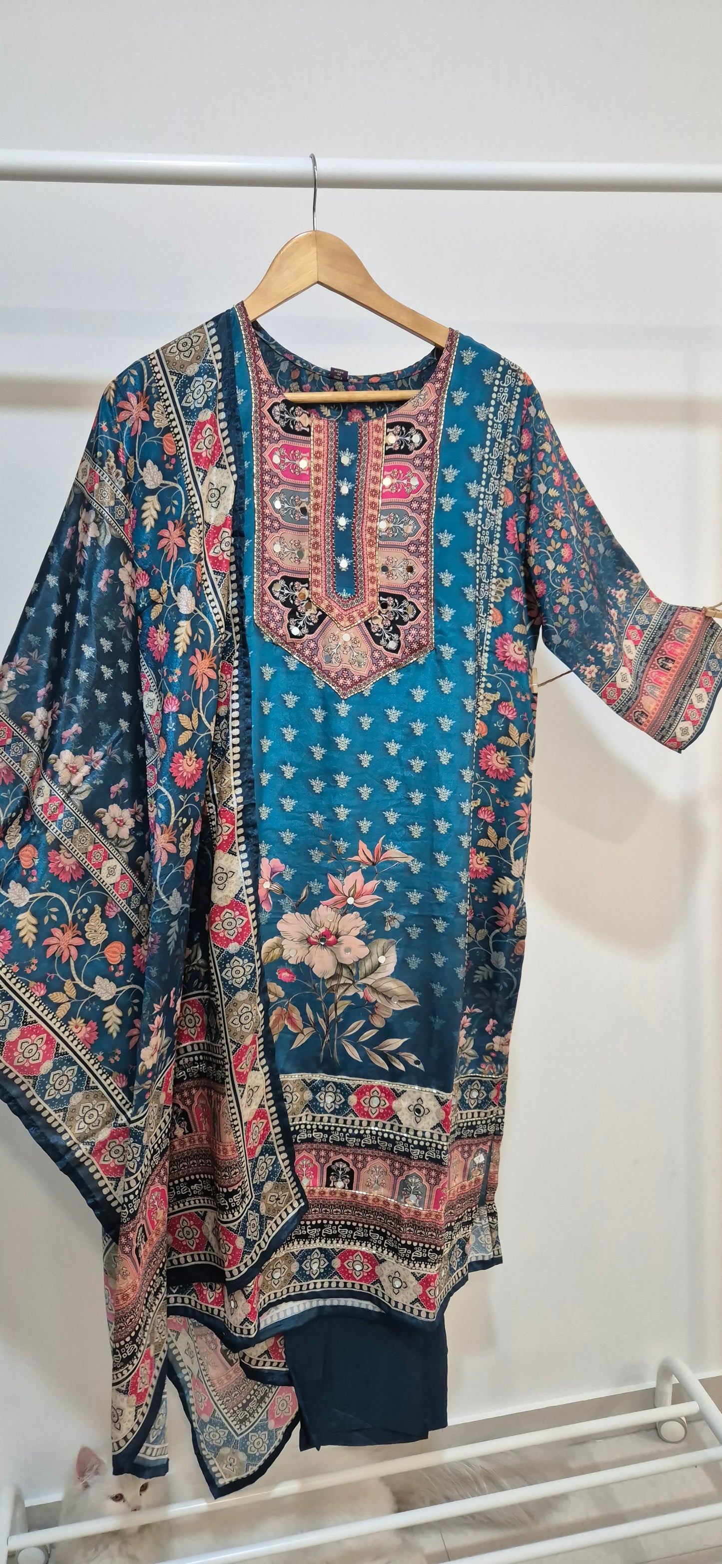 Noor – Mayur Blue Kurta Set (BB3JIG)