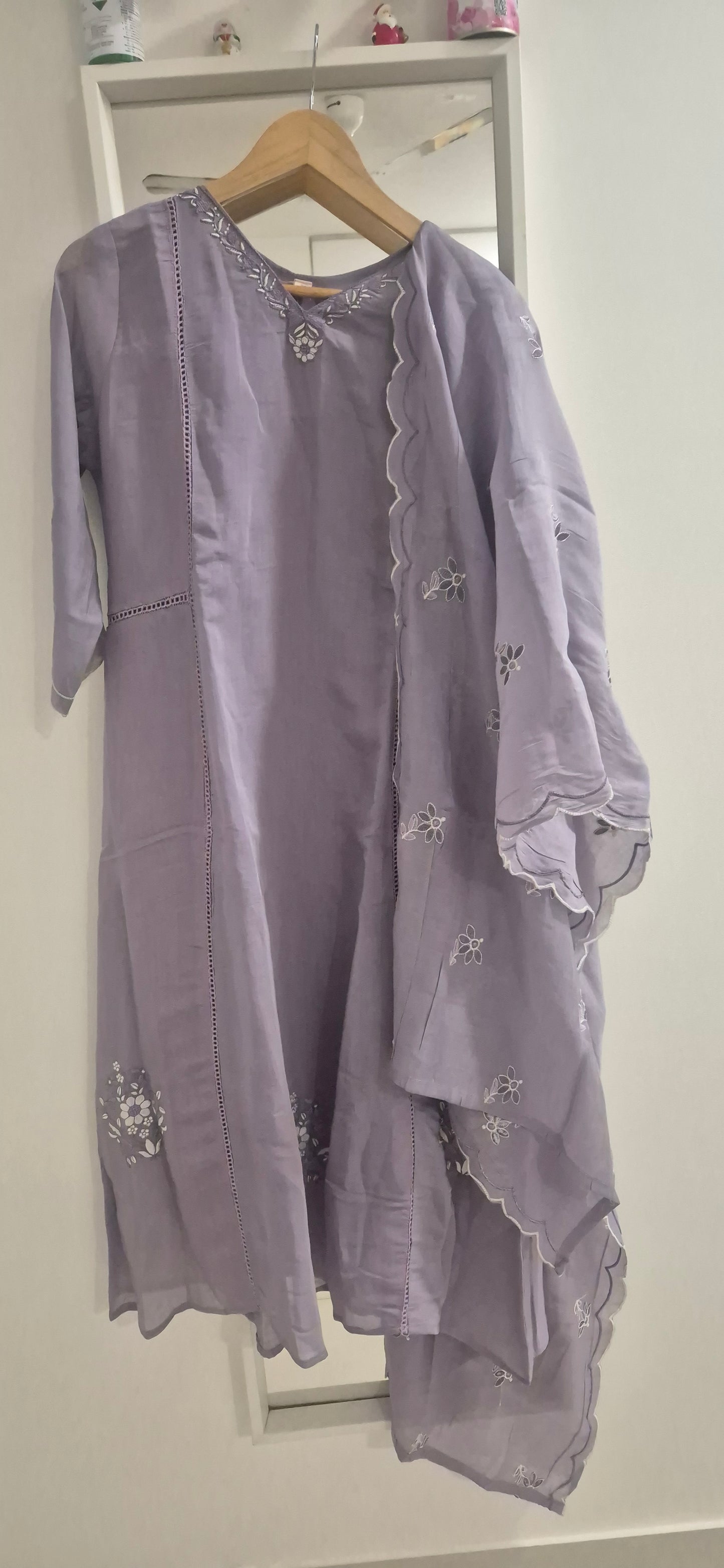 Saheli – Soft Lilac Kurta Set (BBWHIG1)