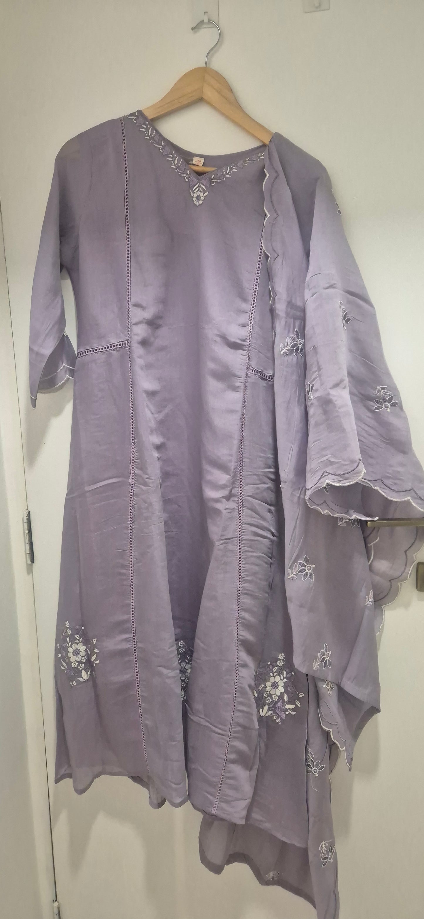 Saheli – Soft Lilac Kurta Set (BBWHIG1)